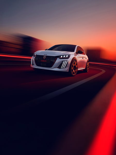 Nuevo PEUGEOT E-208 GTi, vista frontal
