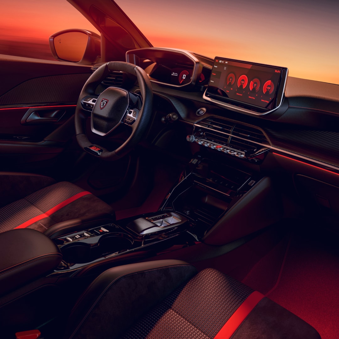 PEUGEOT i‑Cockpit® del nuevo PEUGEOT E‑208 GTi