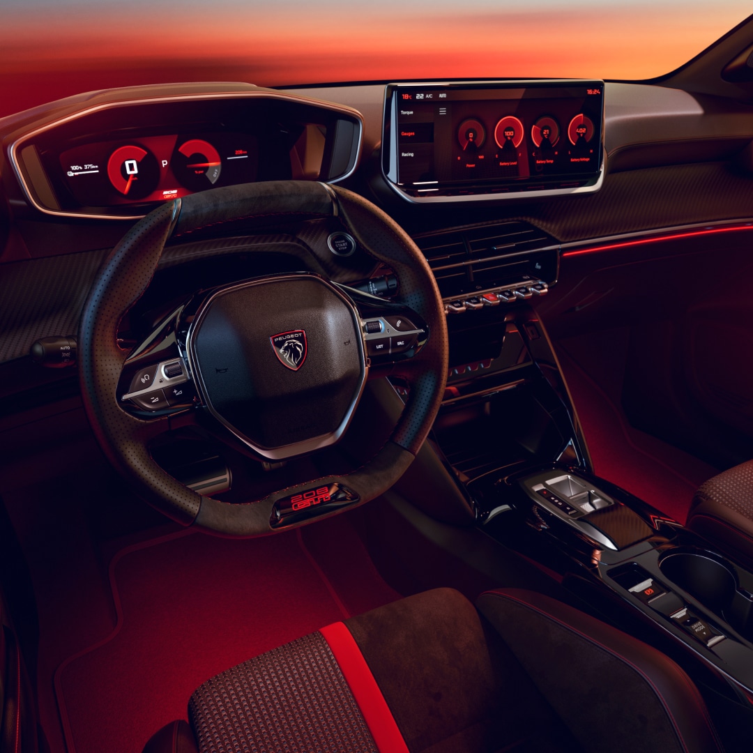 PEUGEOT i‑Cockpit® del nuevo PEUGEOT E‑208 GTi