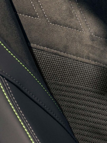Detalle del diseño del asiento del PEUGEOT E-308 SW